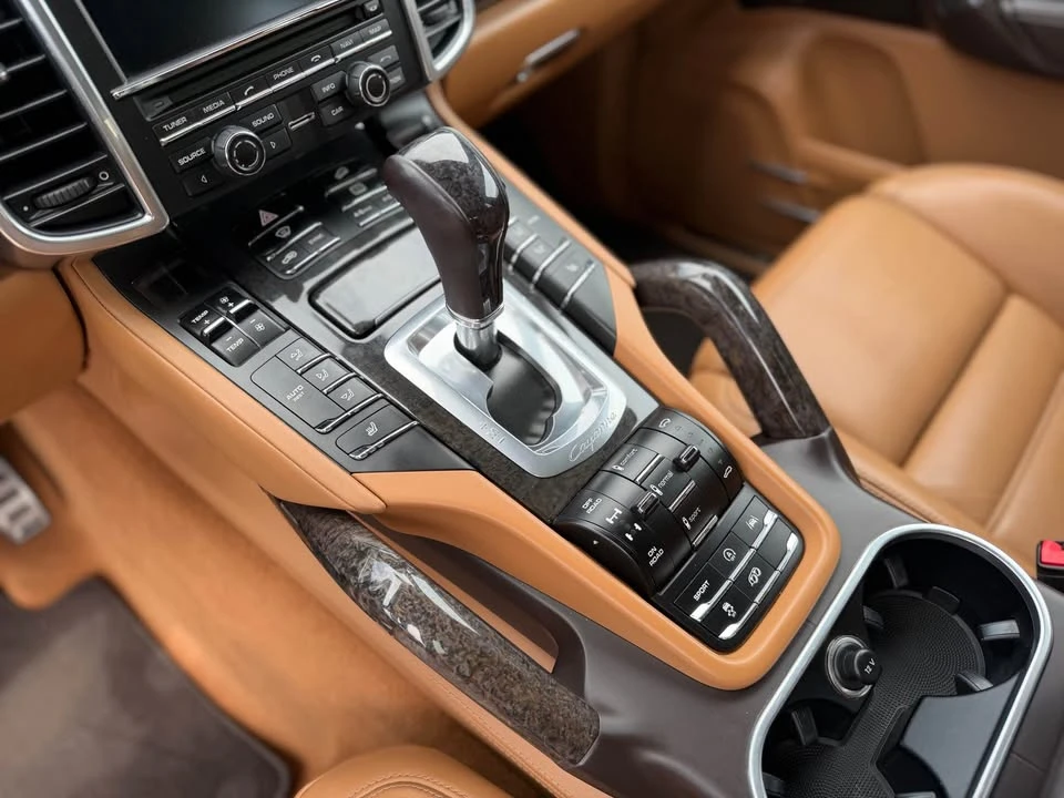 2014 Porsche 958 Cayenne GTS - Image 17 of 19
