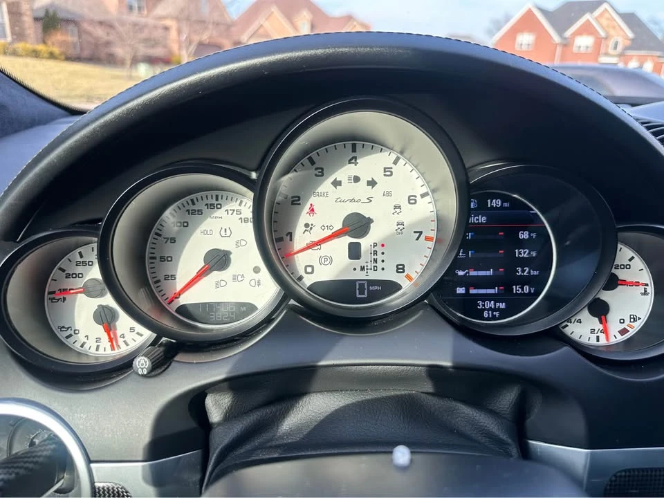 2014 Porsche 958 Cayenne GTS - Image 12 of 18