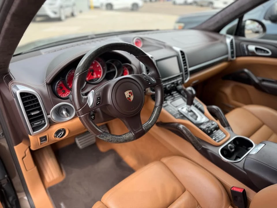 2014 Porsche 958 Cayenne GTS - Image 7 of 19