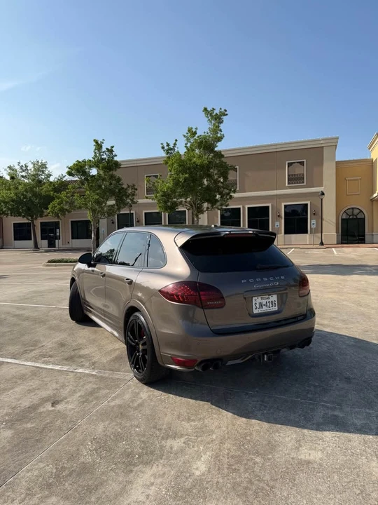 2014 Porsche 958 Cayenne GTS - Image 11 of 15