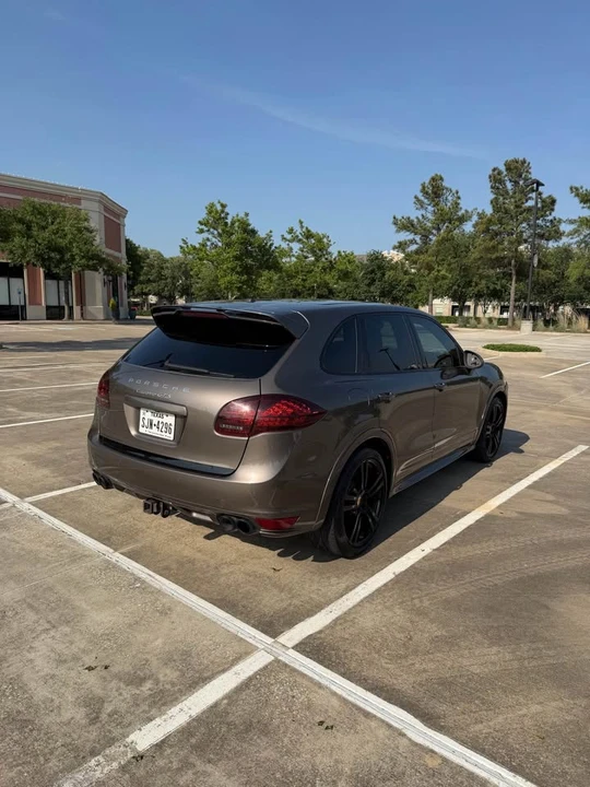 2014 Porsche 958 Cayenne GTS - Image 4 of 15