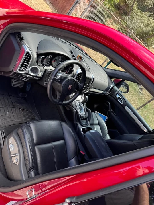 2014 Porsche 958 Cayenne GTS - Image 11 of 20
