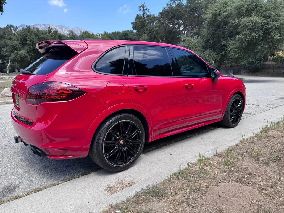 2014 Porsche 958 Cayenne GTS - Image 6 of 20