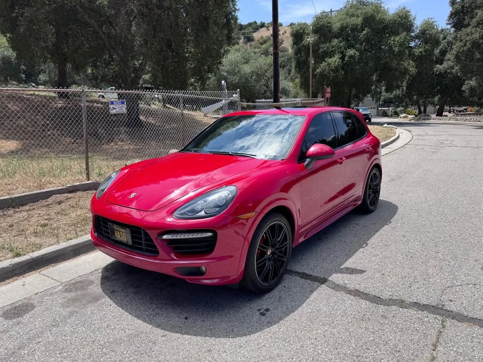 2014 Porsche 958 Cayenne GTS - Image 9 of 20