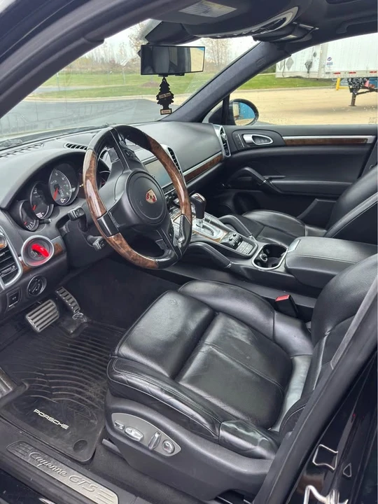 2014 Porsche 958 Cayenne GTS - Image 4 of 10