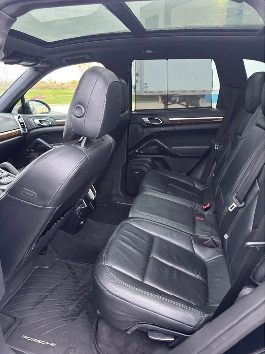 2014 Porsche 958 Cayenne GTS - Image 5 of 10