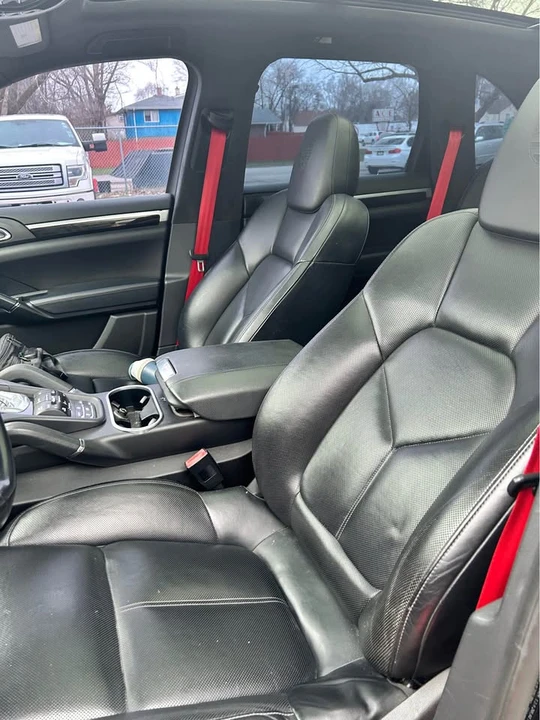 2014 Porsche 958 Cayenne GTS - Image 6 of 9