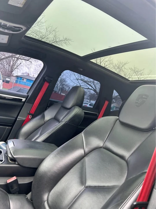 2014 Porsche 958 Cayenne GTS - Image 7 of 9