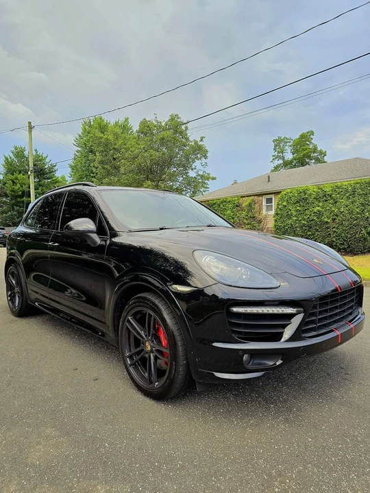 2014 Porsche 958 Cayenne GTS - Image 2 of 19