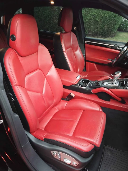 2014 Porsche 958 Cayenne GTS - Image 15 of 19