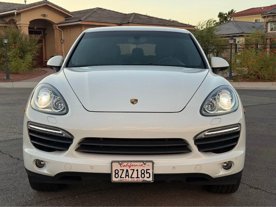2014 Porsche 958 Cayenne S - Image 5 of 15