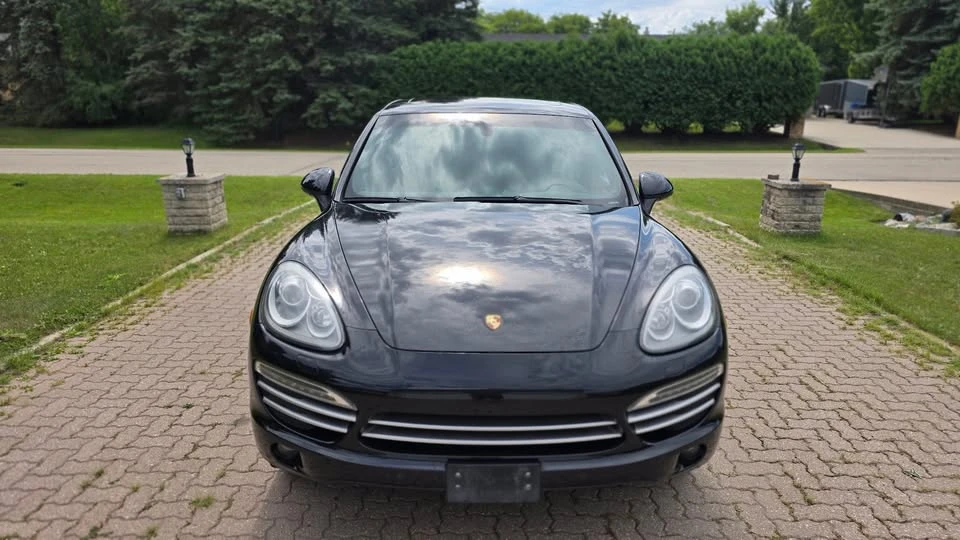 2014 Porsche 958 Cayenne - Image 2 of 10