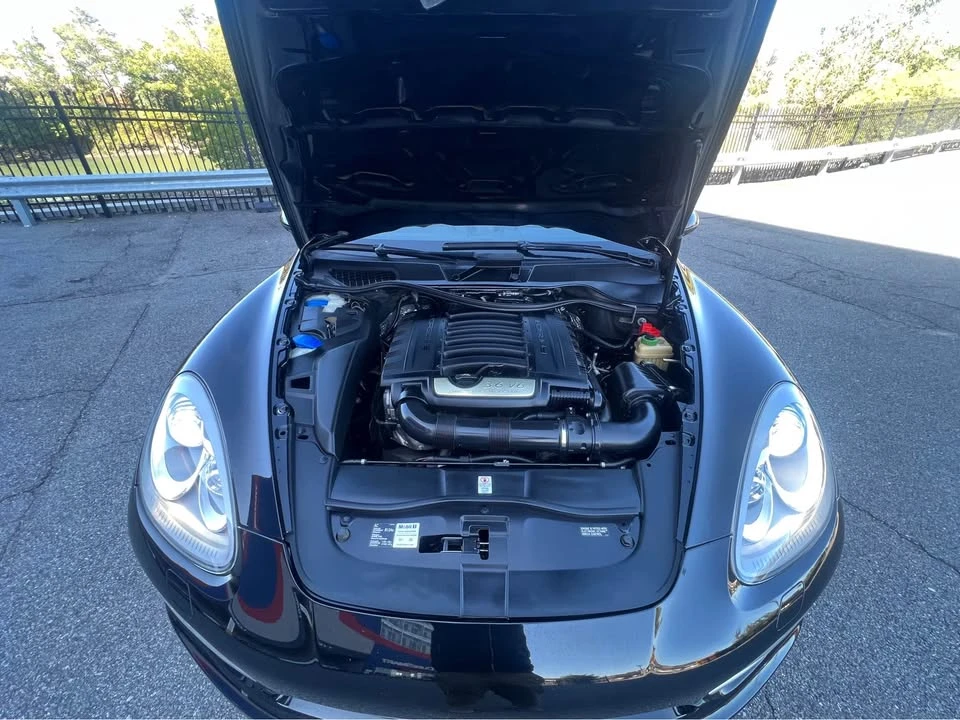2014 Porsche 958 Cayenne - Image 12 of 16