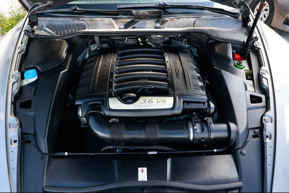 2014 Porsche 958 Cayenne - Image 17 of 17