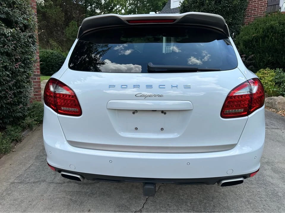 2014 Porsche 958 Cayenne - Image 8 of 19