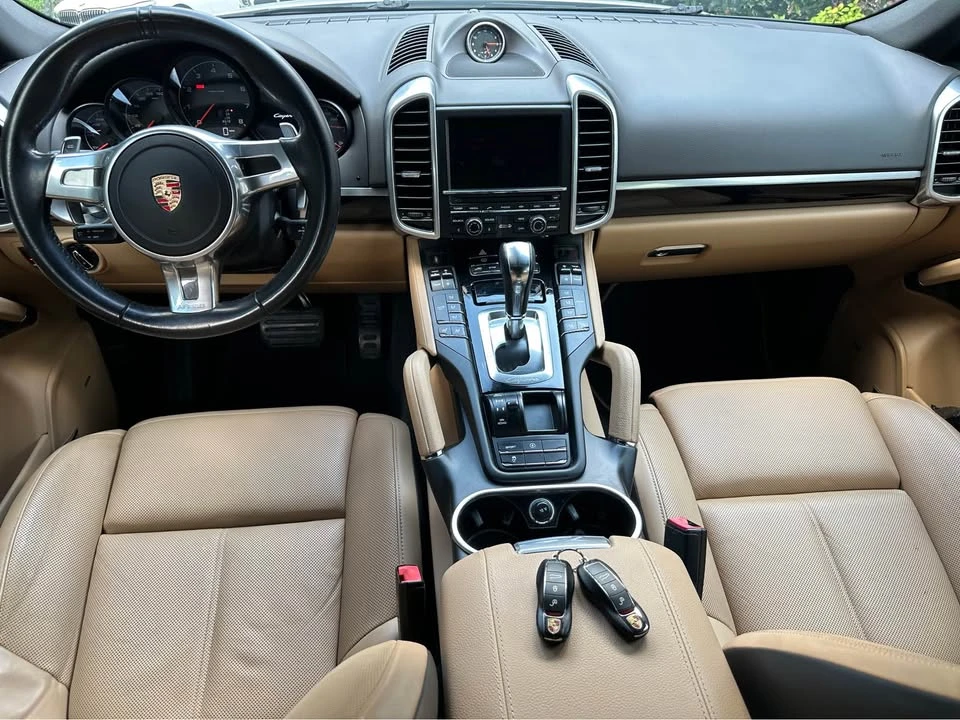 2014 Porsche 958 Cayenne - Image 11 of 19