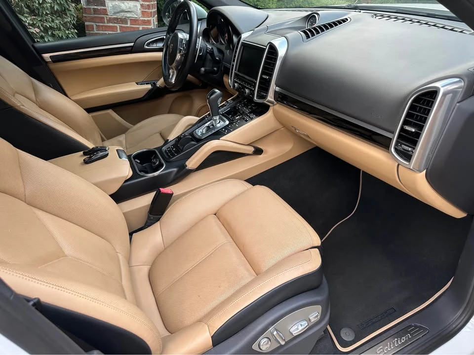 2014 Porsche 958 Cayenne - Image 12 of 19