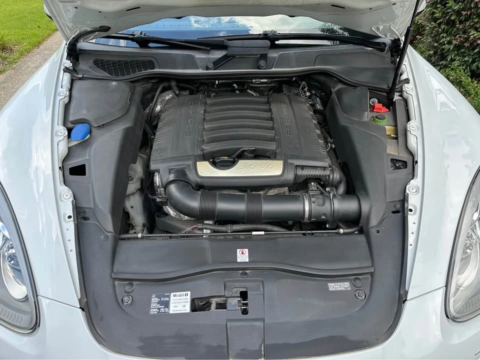 2014 Porsche 958 Cayenne - Image 17 of 19