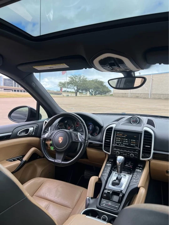 2014 Porsche 958 Cayenne - Image 15 of 18