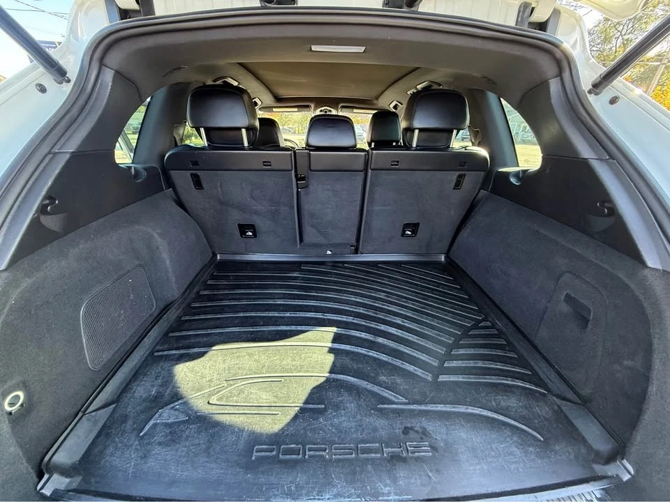 2014 Porsche 958 Cayenne - Image 12 of 19