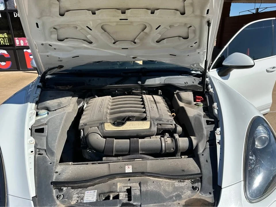 2014 Porsche 958 Cayenne - Image 12 of 13