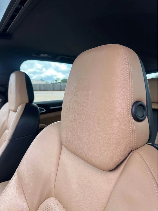 2014 Porsche 958 Cayenne - Image 11 of 18
