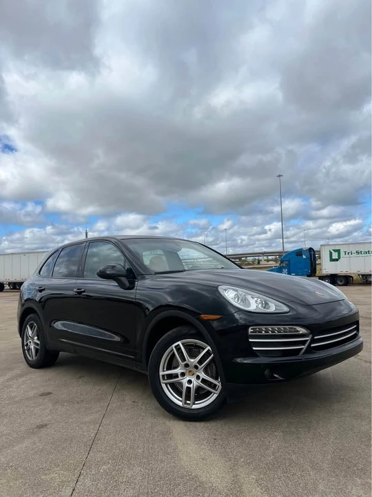 2014 Porsche 958 Cayenne - Image 3 of 18