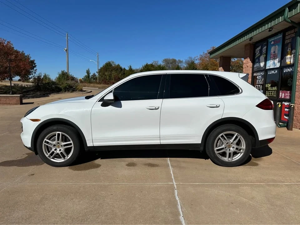 2014 Porsche 958 Cayenne - Image 8 of 13