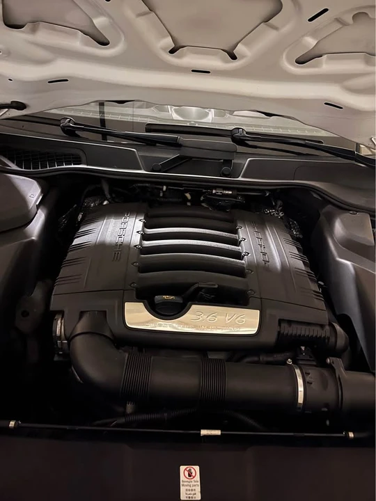 2014 Porsche 958 Cayenne - Image 5 of 9