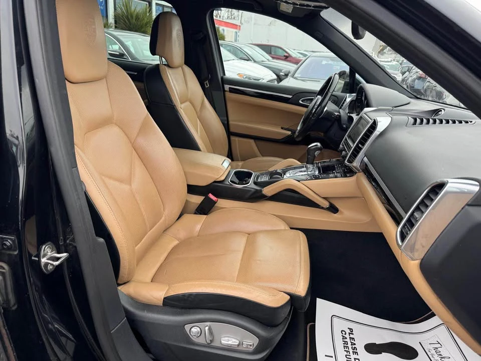 2014 Porsche 958 Cayenne - Image 15 of 19