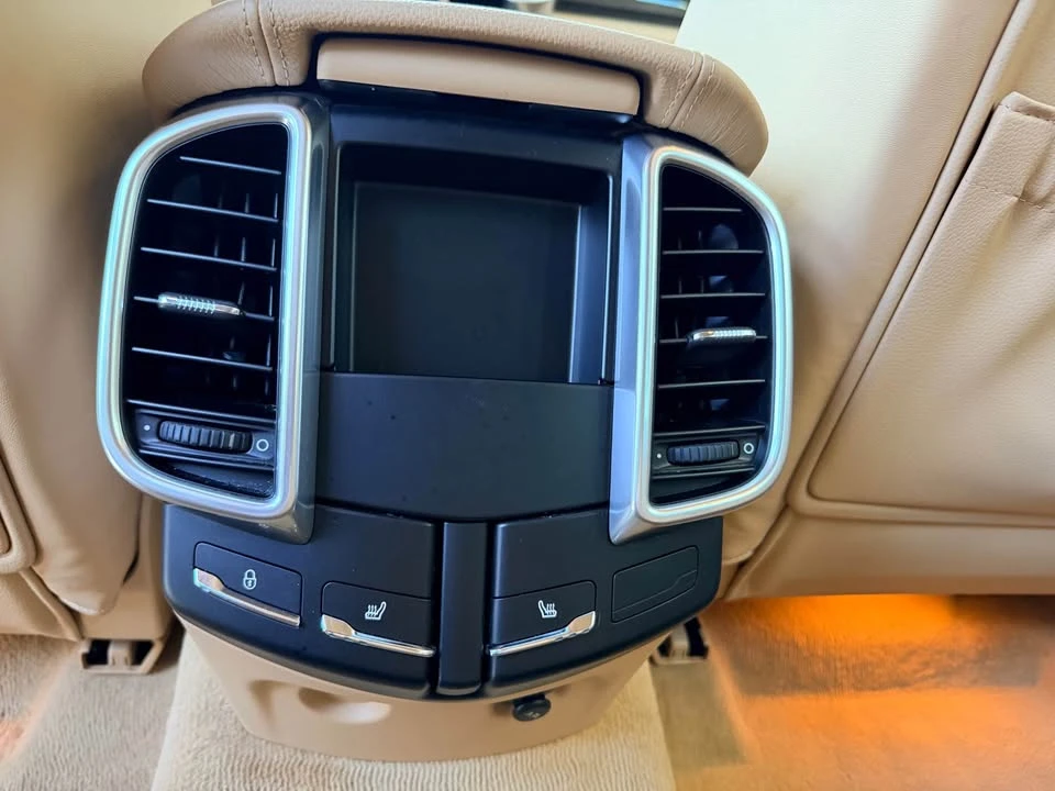 2014 Porsche 958 Cayenne - Image 17 of 20