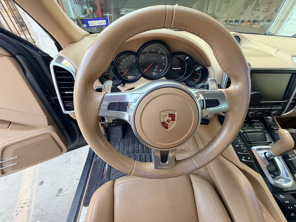 2014 Porsche 958 Cayenne - Image 15 of 20