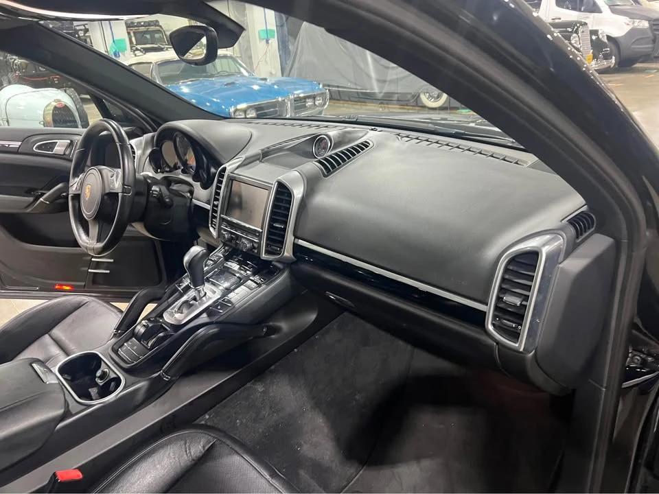 2014 Porsche 958 Cayenne - Image 18 of 18