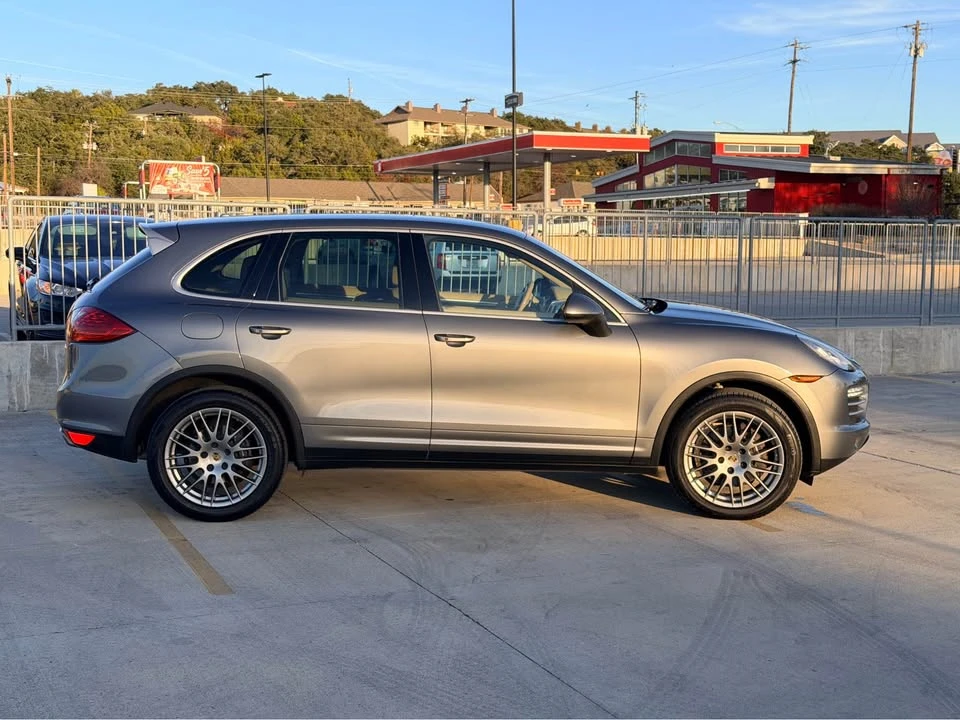 2014 Porsche 958 Cayenne - Image 3 of 20