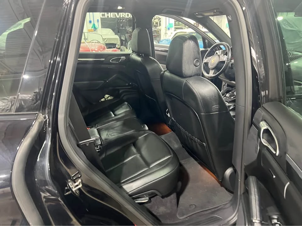 2014 Porsche 958 Cayenne - Image 15 of 18