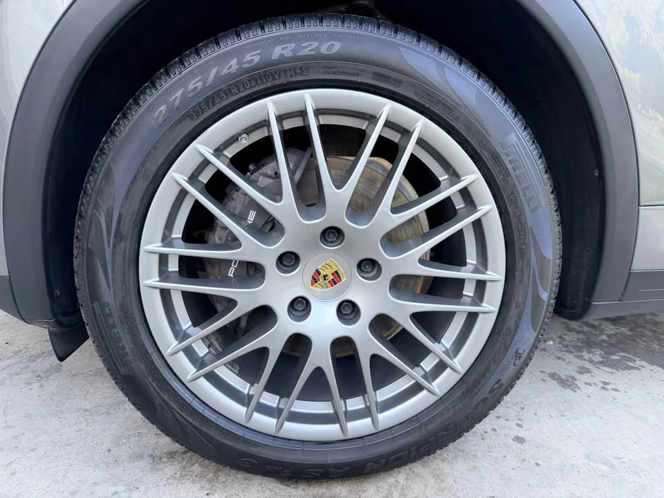 2014 Porsche 958 Cayenne - Image 13 of 20