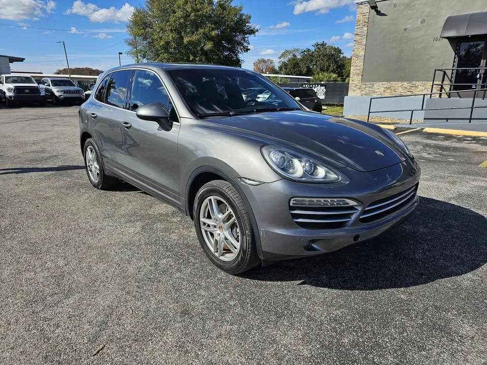 2014 Porsche 958 Cayenne - Image 8 of 10