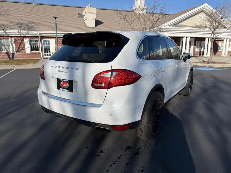 2014 Porsche 958 Cayenne - Image 4 of 13