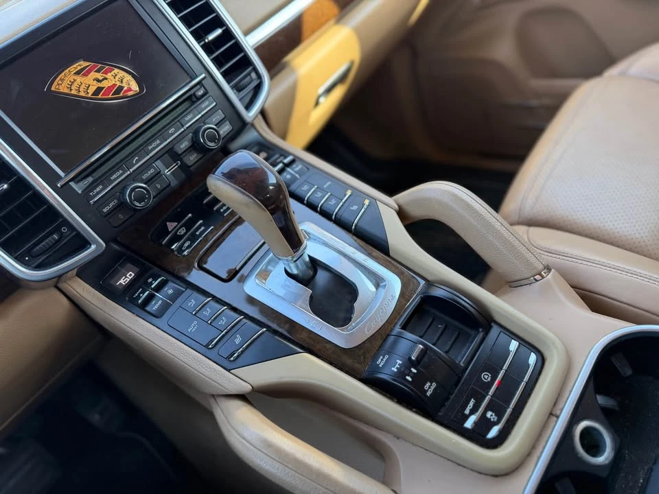 2014 Porsche 958 Cayenne - Image 13 of 13