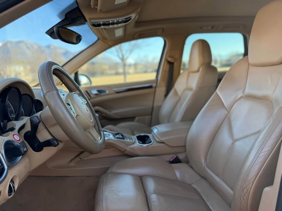 2014 Porsche 958 Cayenne - Image 10 of 13