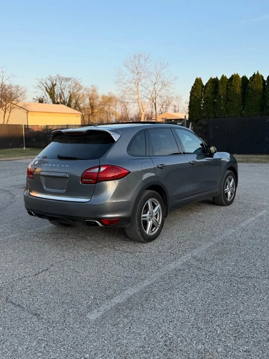 2014 Porsche 958 Cayenne - Image 4 of 10