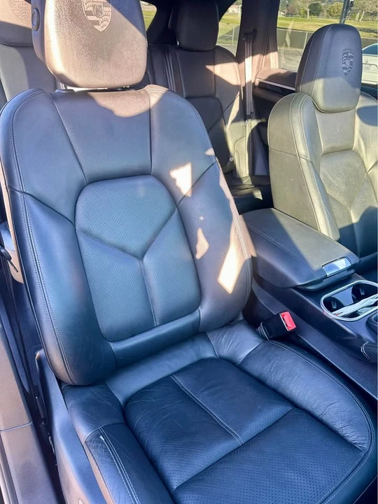 2014 Porsche 958 Cayenne - Image 11 of 15