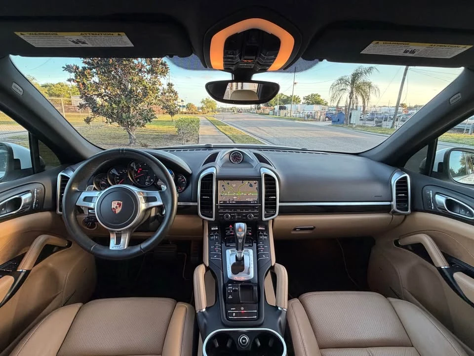 2014 Porsche 958 Cayenne - Image 8 of 13