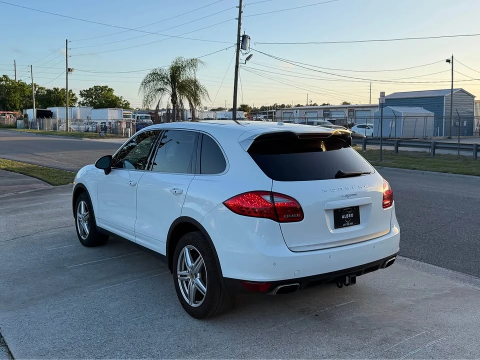 2014 Porsche 958 Cayenne - Image 4 of 13