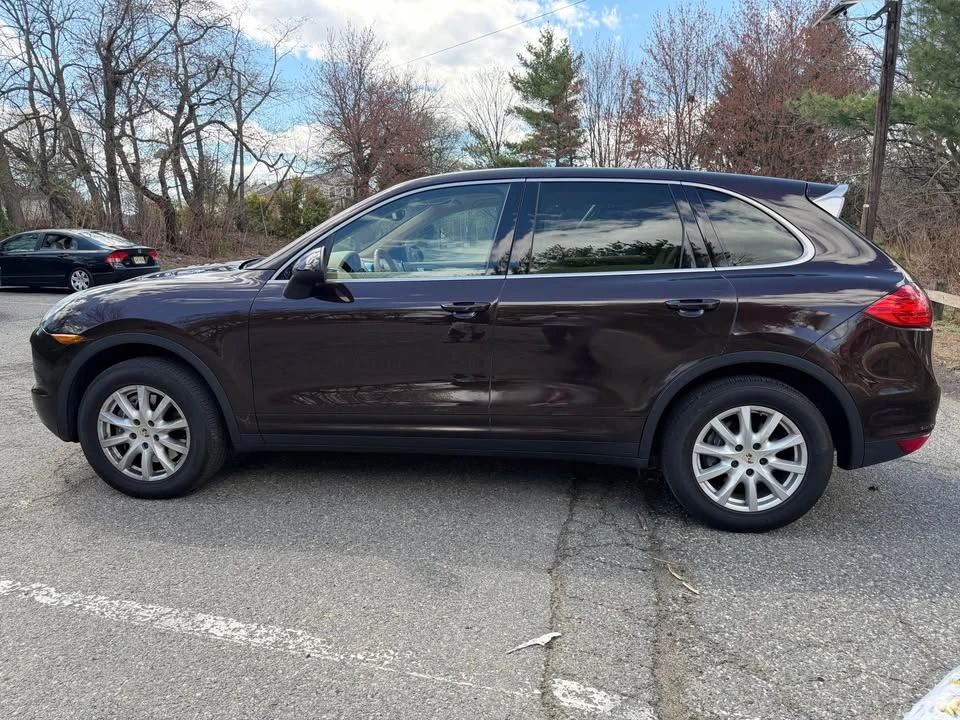 2014 Porsche 958 Cayenne - Image 2 of 20