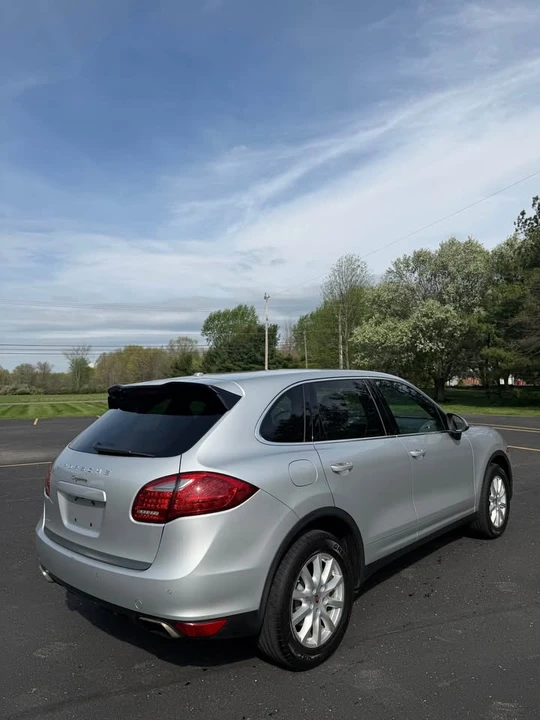 2014 Porsche 958 Cayenne - Image 6 of 16