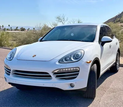 2014 Porsche Cayenne Platinum Edition
