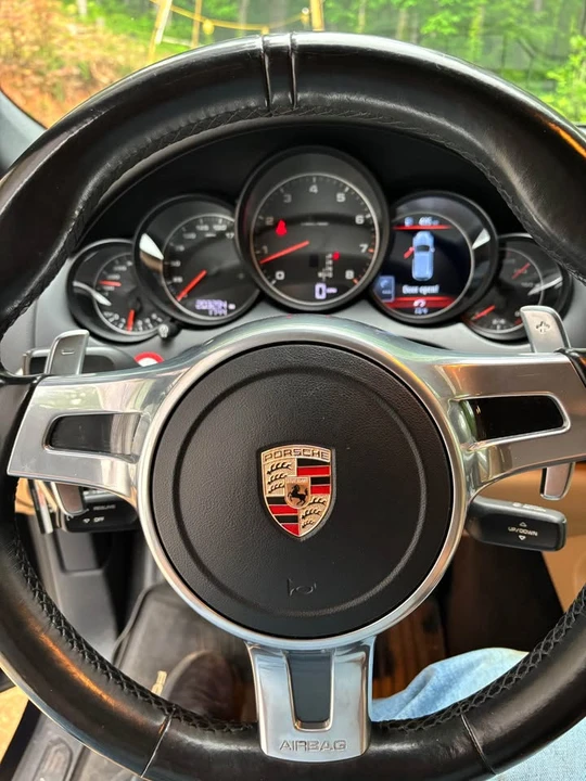 2014 Porsche 958 Cayenne - Image 10 of 10