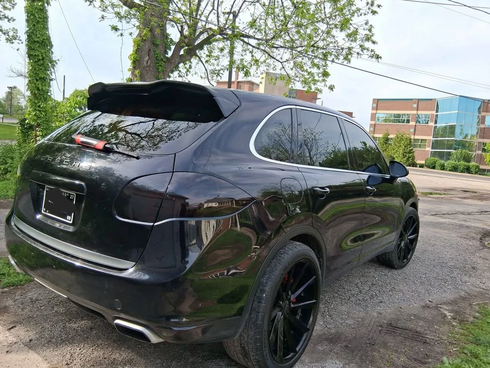 2014 Porsche 958 Cayenne - Image 2 of 10