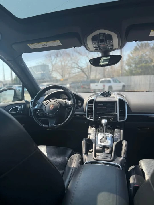 2014 Porsche 958 Cayenne - Image 12 of 13